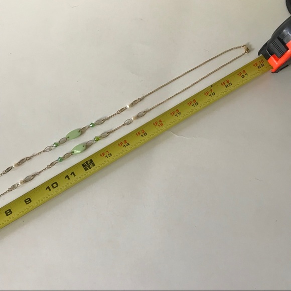 Green, Pearl and Gold Toned Jewelry Set - Picture 5 of 5